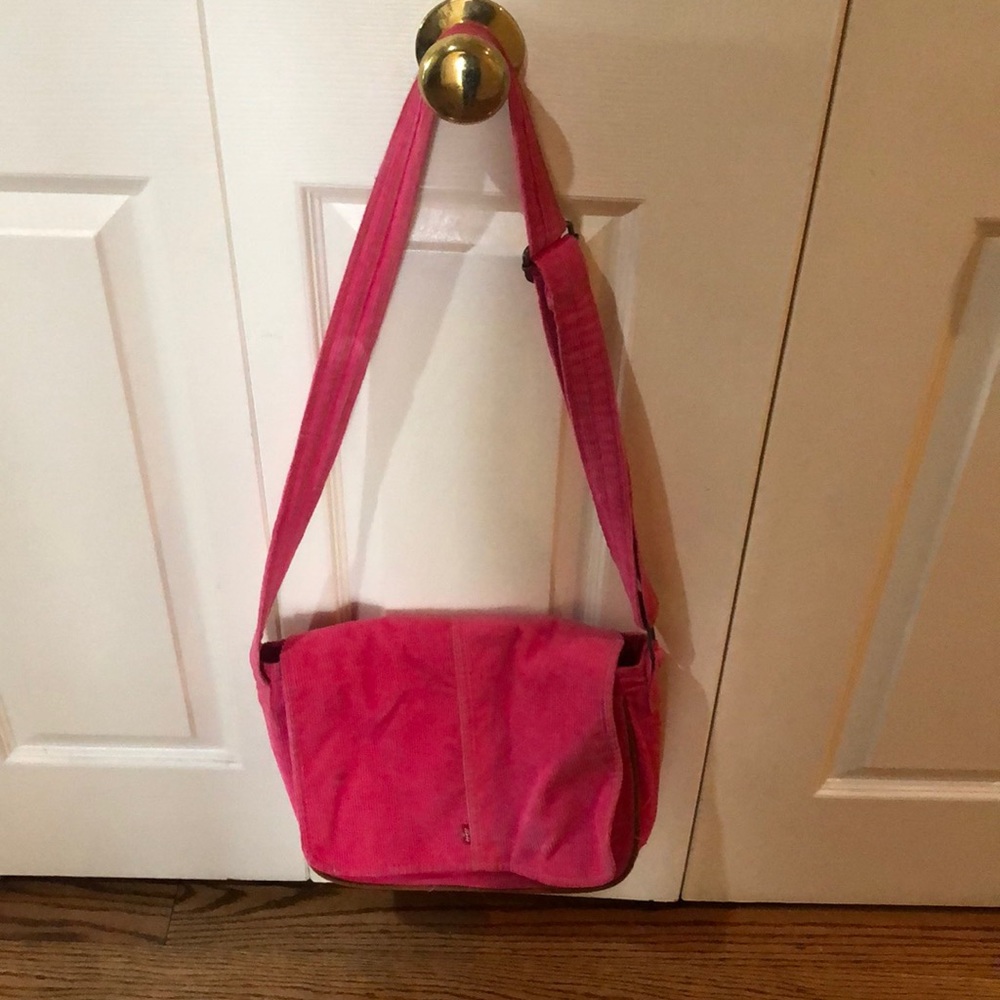 Levi cross body bag